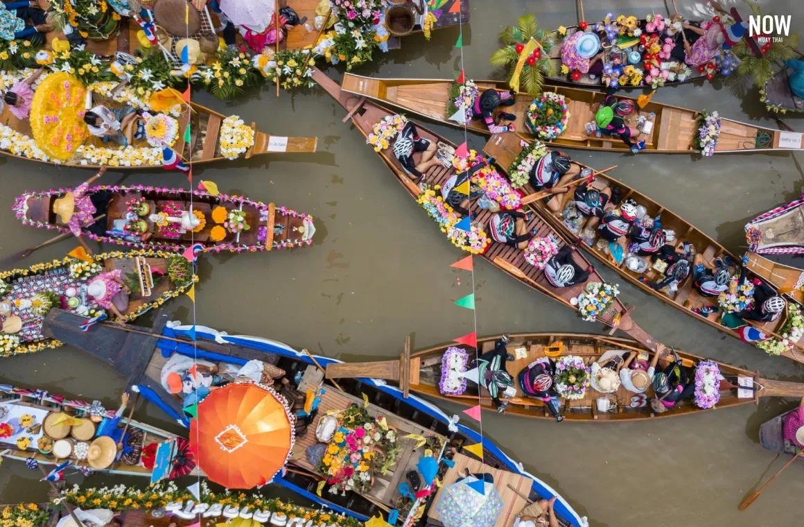 Floating-Markets-in-Bangkok-p004.webp
